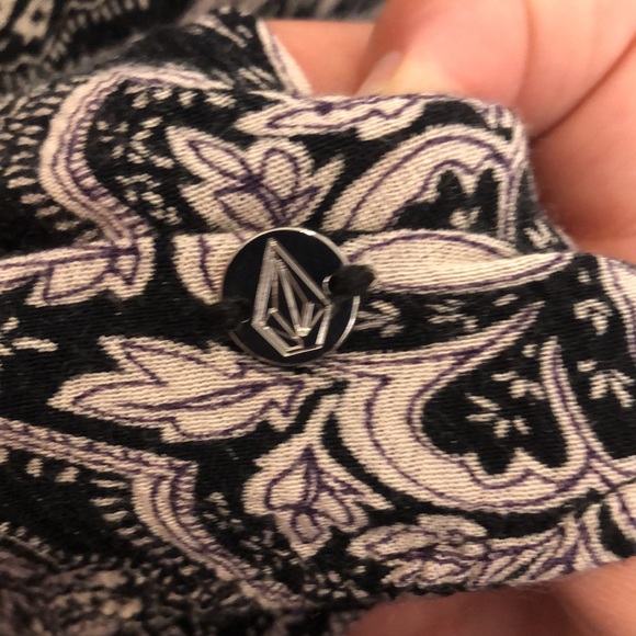 Volcom Women’s Dress - Picture 7 of 9